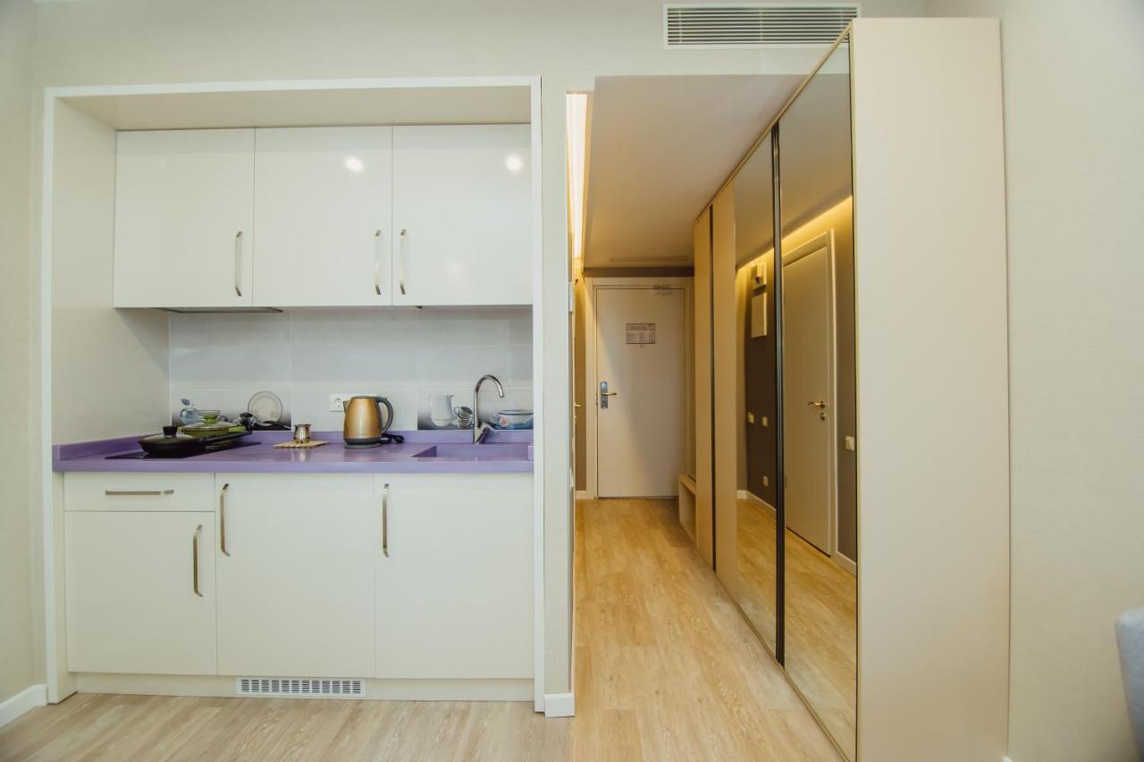 Your Sunshine Apartments Батумі Екстер'єр фото