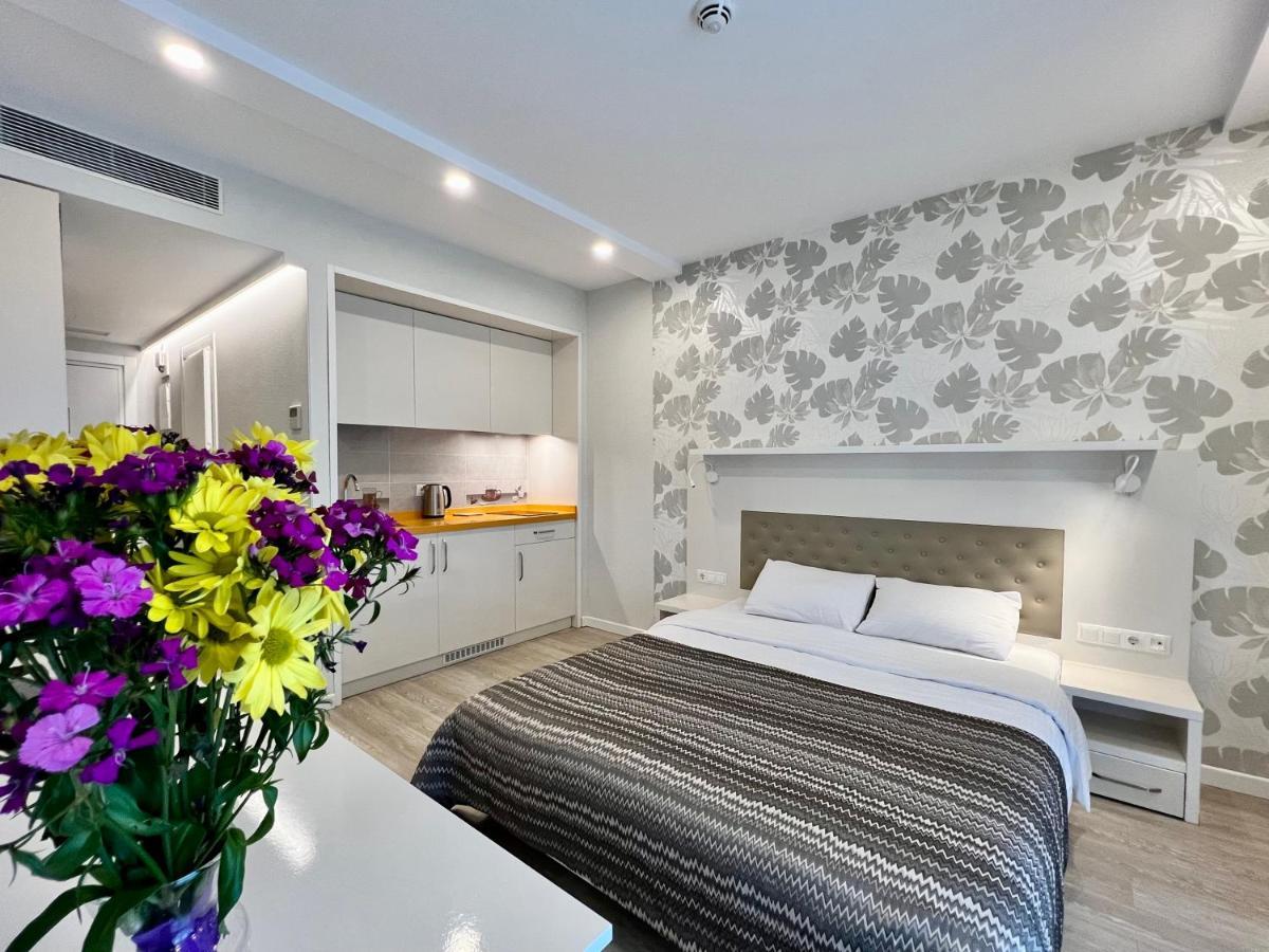 Your Sunshine Apartments Батумі Екстер'єр фото
