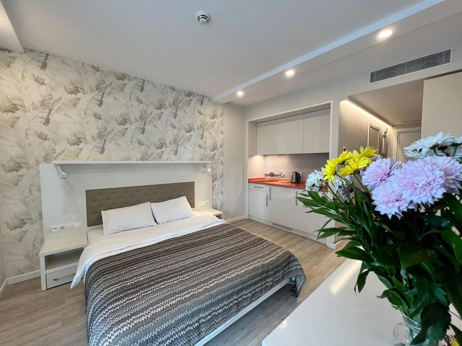 Your Sunshine Apartments Батумі Екстер'єр фото